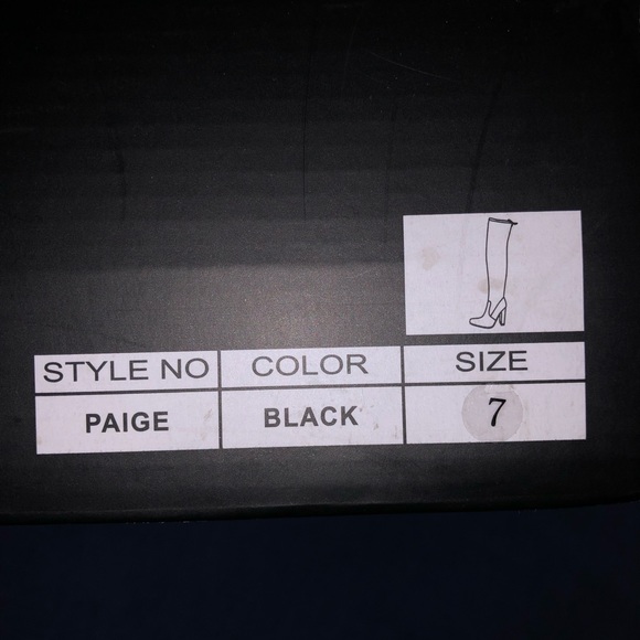 Fashion Nova Knee High Boots - Picture 4 of 5